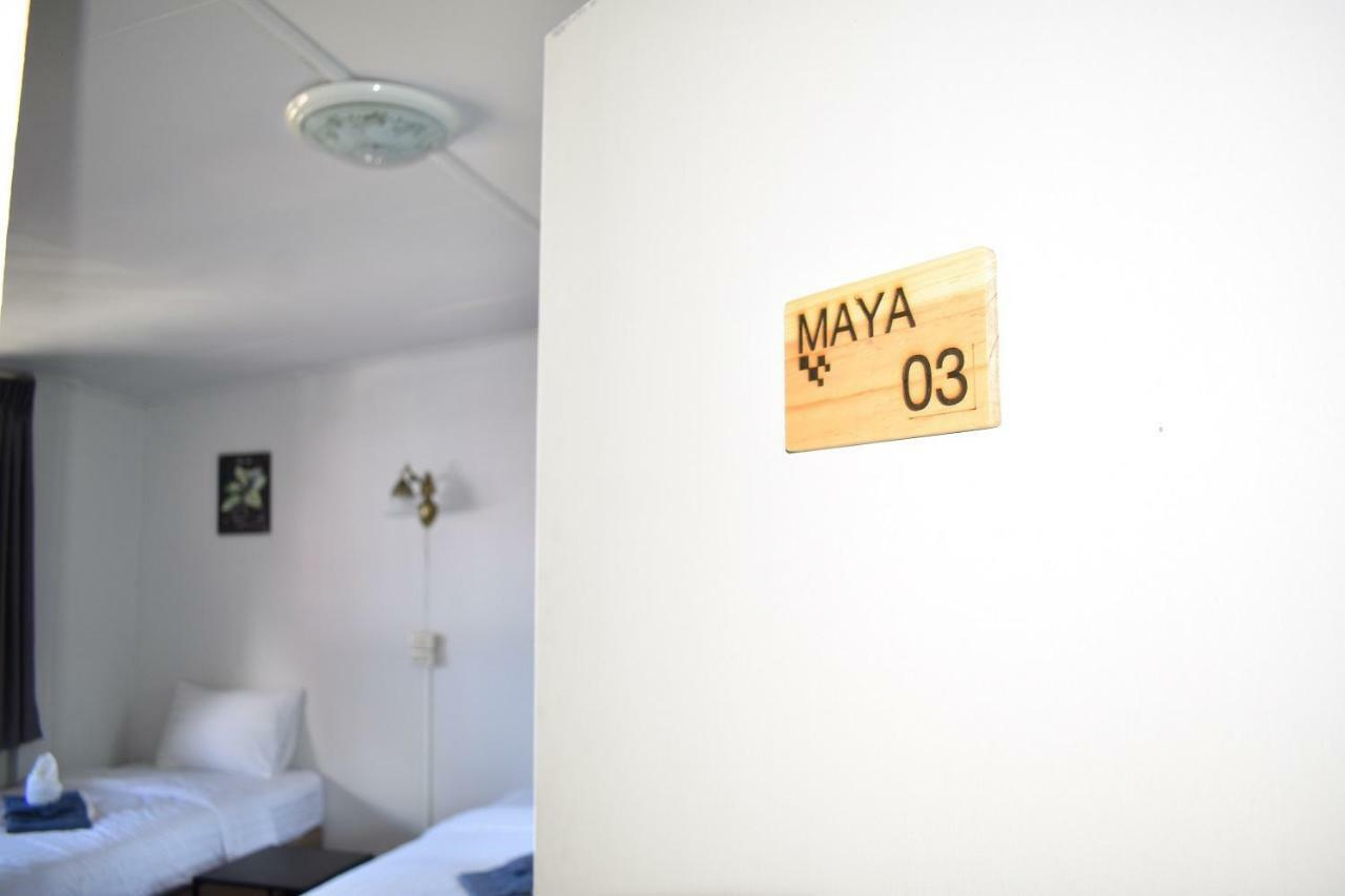 Maya Bed And Food Hostel Chiang Mai Eksteriør billede